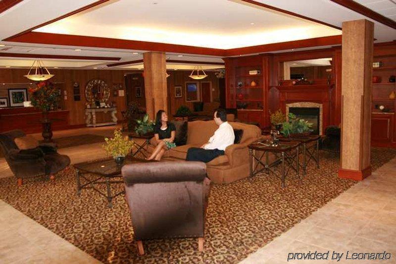 Hampton Inn Woodbridge Interior photo